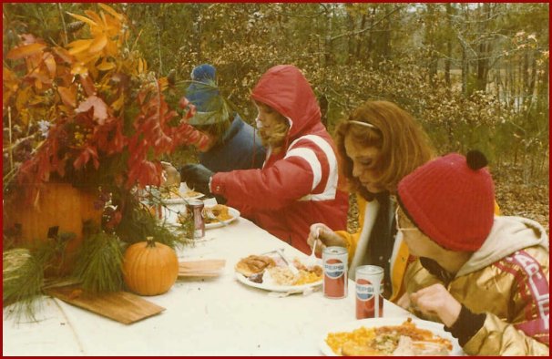 The us thanksgiving is based on the british harvest festiva